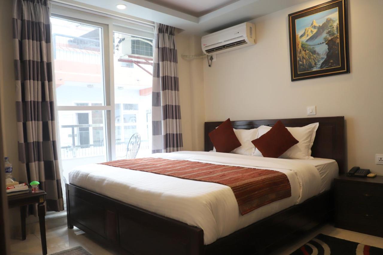 Hotel Pipal Tree Kathmandu Exterior foto